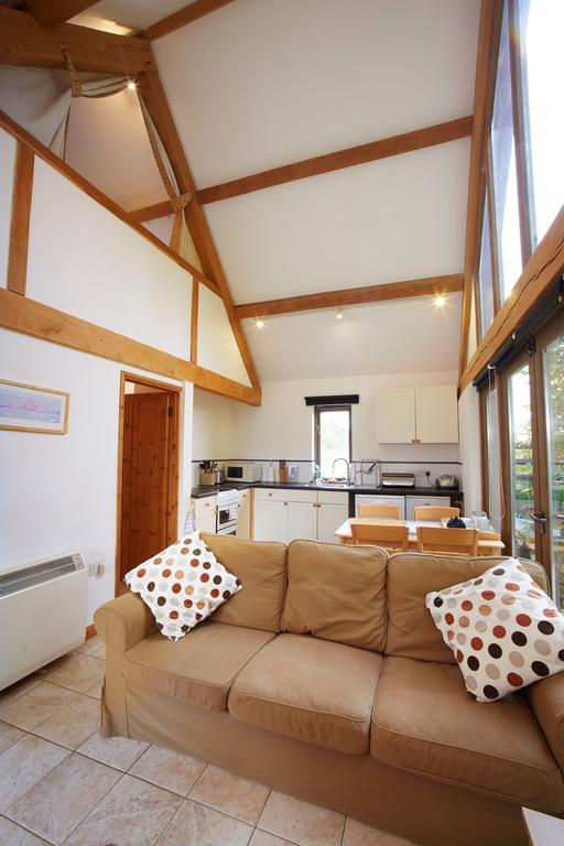 Barn Cottages At Lacock Extérieur photo