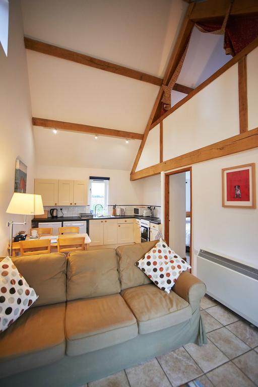 Barn Cottages At Lacock Extérieur photo